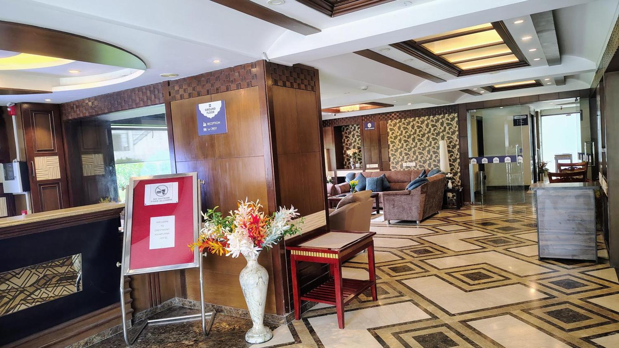 Отель Crestmont Ashapurna Jaipur, Banipark Экстерьер фото