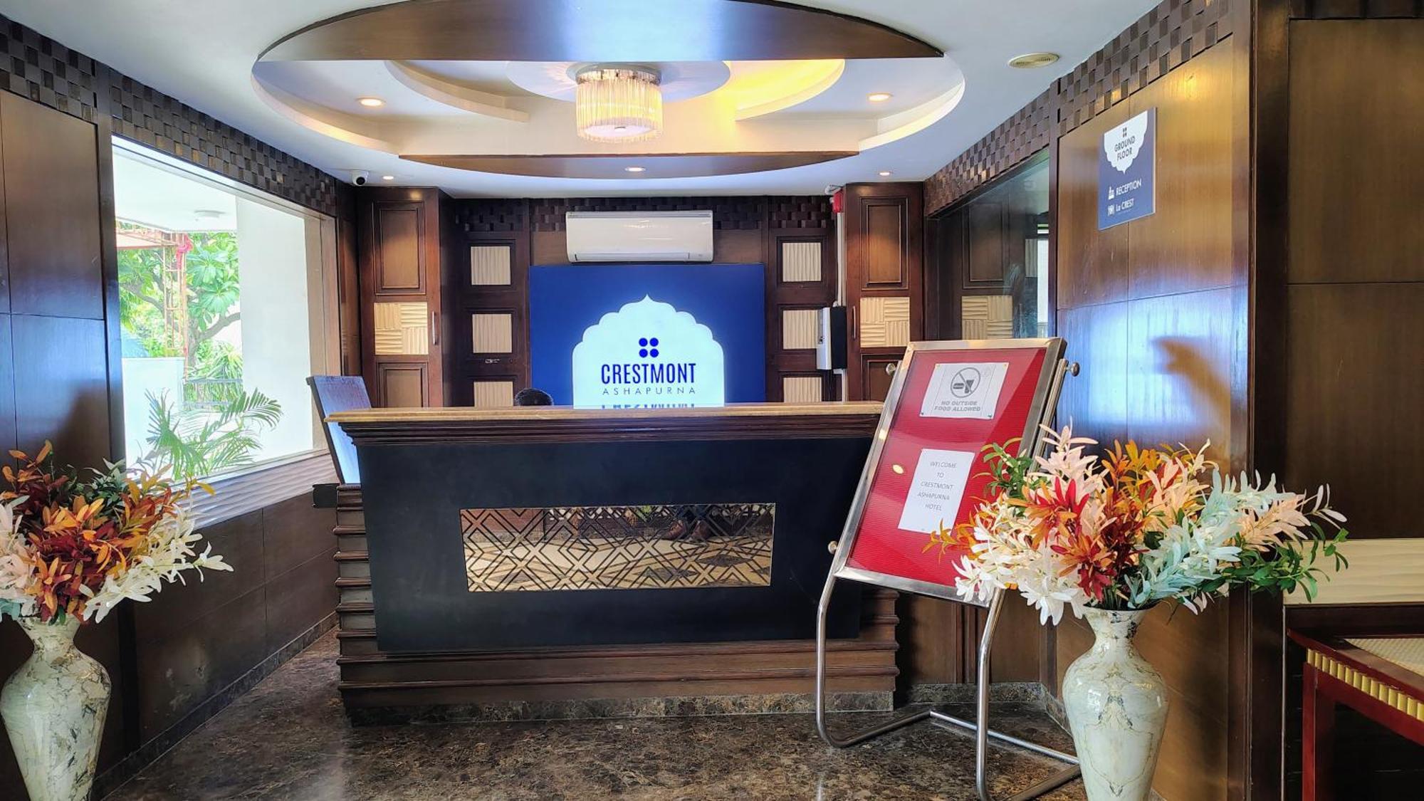 Отель Crestmont Ashapurna Jaipur, Banipark Экстерьер фото