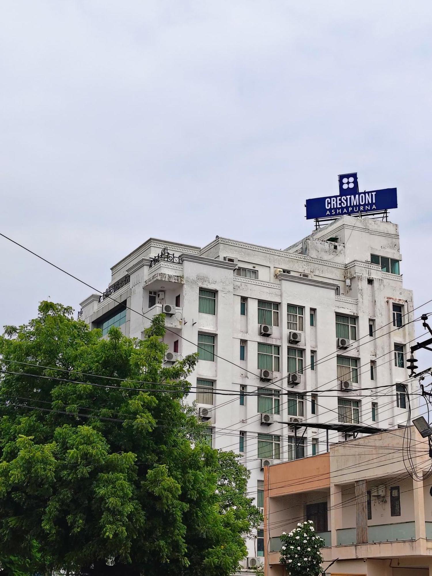 Отель Crestmont Ashapurna Jaipur, Banipark Экстерьер фото