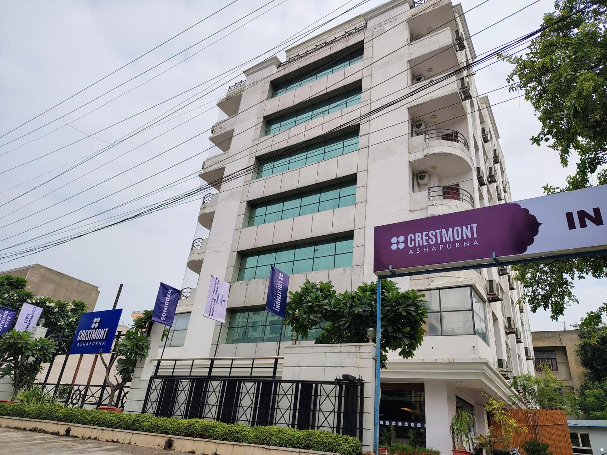 Отель Crestmont Ashapurna Jaipur, Banipark Экстерьер фото