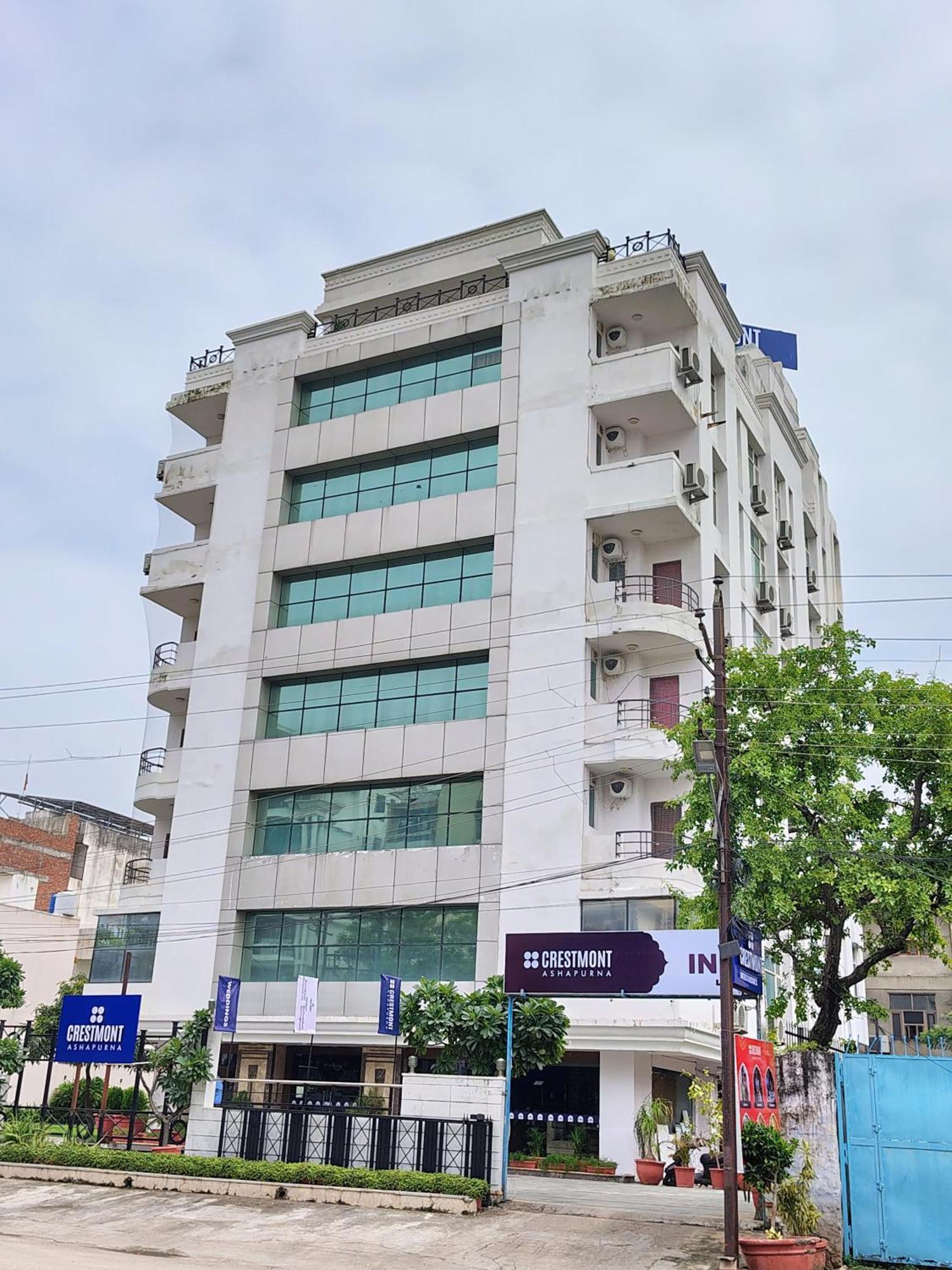 Отель Crestmont Ashapurna Jaipur, Banipark Экстерьер фото